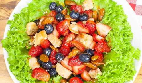 Fruit salad with chicken