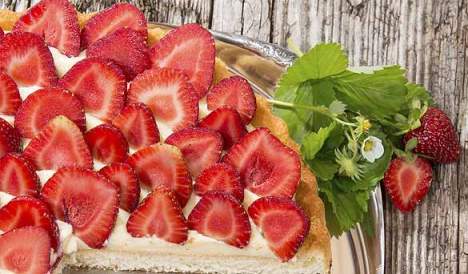 Strawberry and Lemon Pie