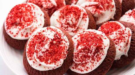 Red velvet cookies with cream cheese frosting