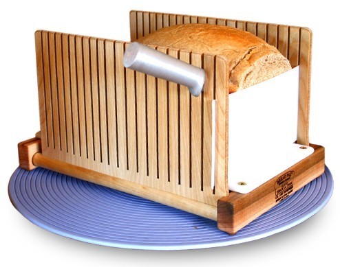 How to use a bread slicer to have perfectly sliced restaurant bread