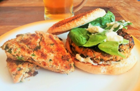 Vegetarian Kitchen: Tofu burger